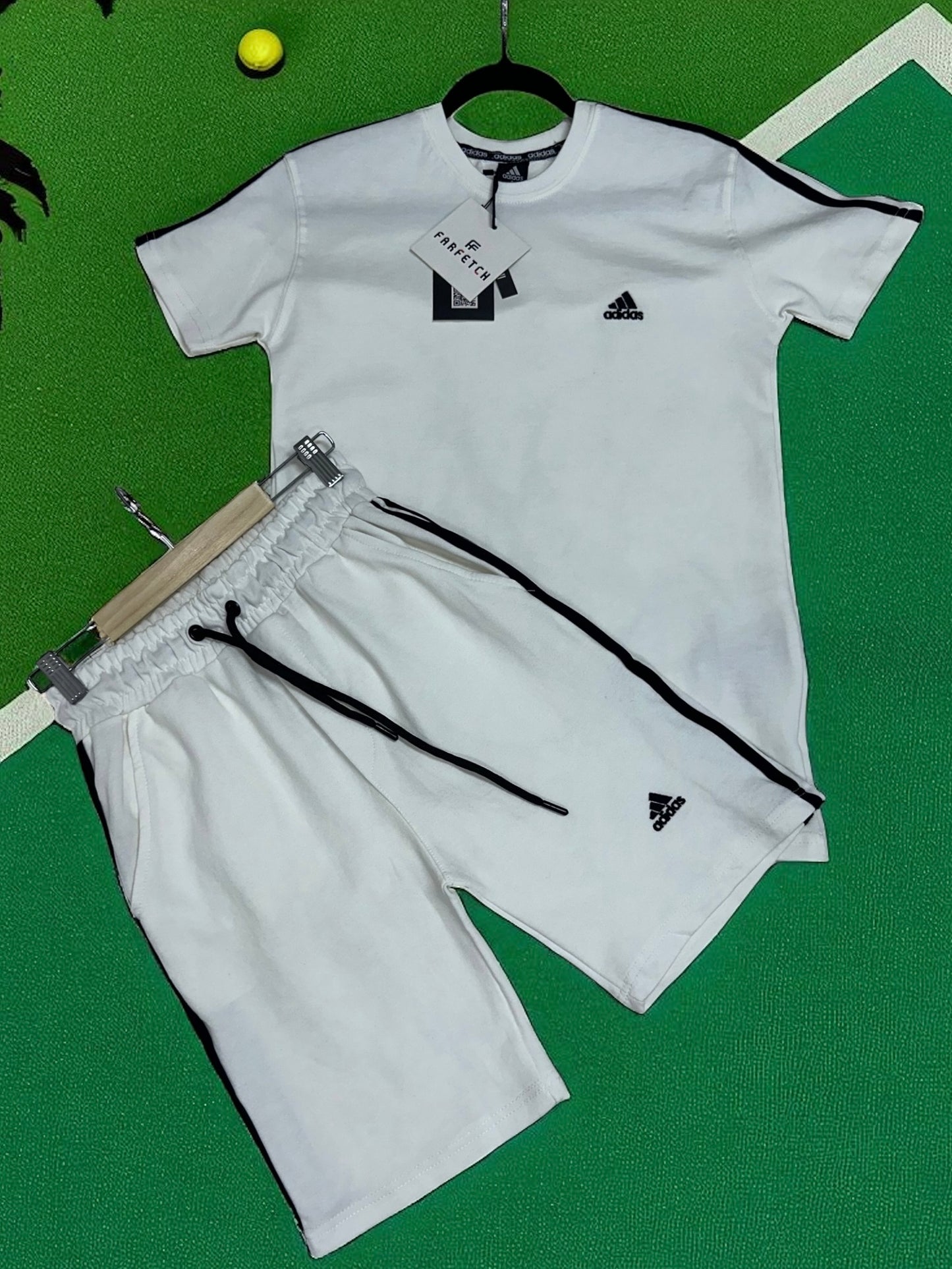 Compleu bărbat AIS Alb