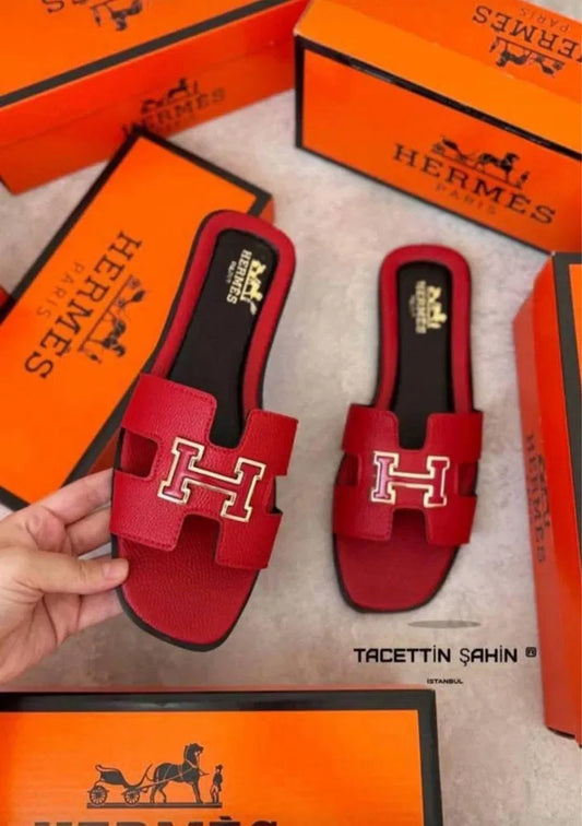 Papuci HMS Dama Roșu