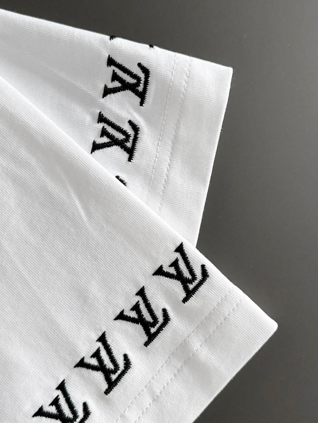 Tricou Barbat LVM Alb