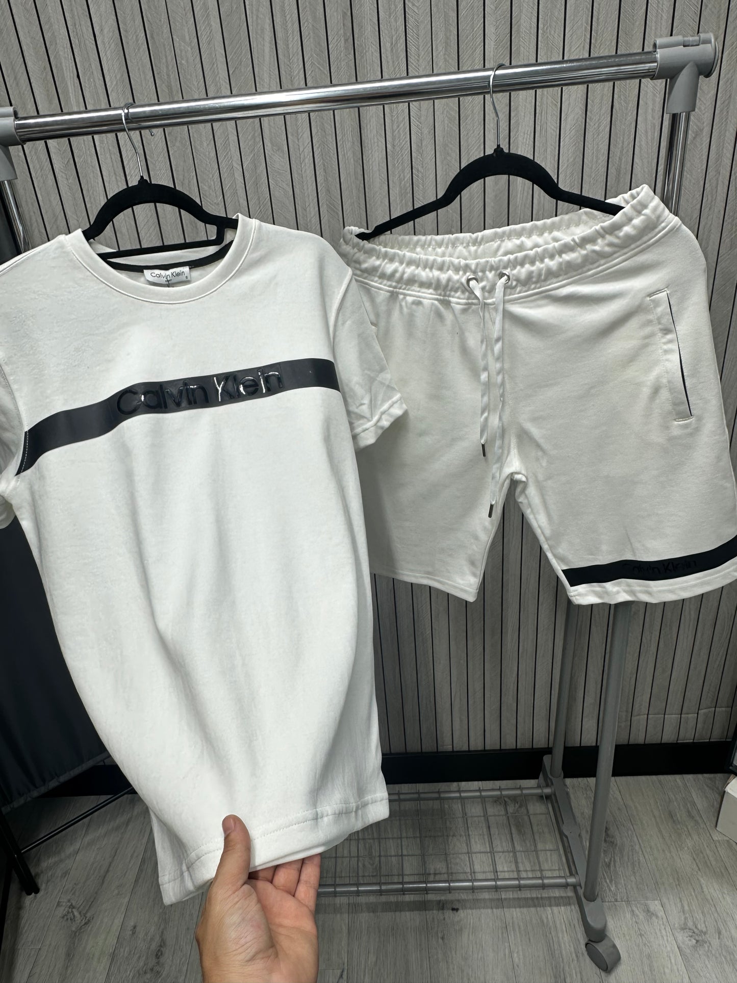 Compleu Barbat CKV White