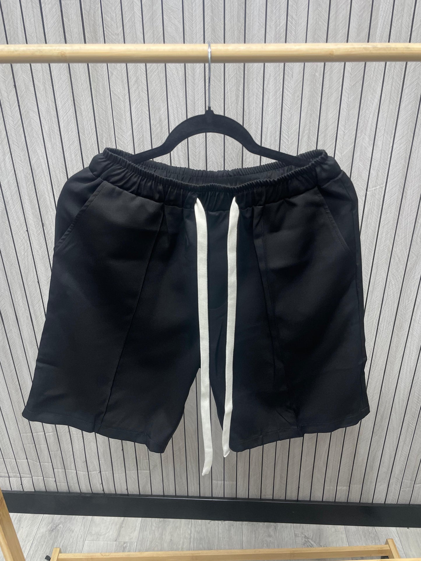 Pantaloni barbat cu snur Negru
