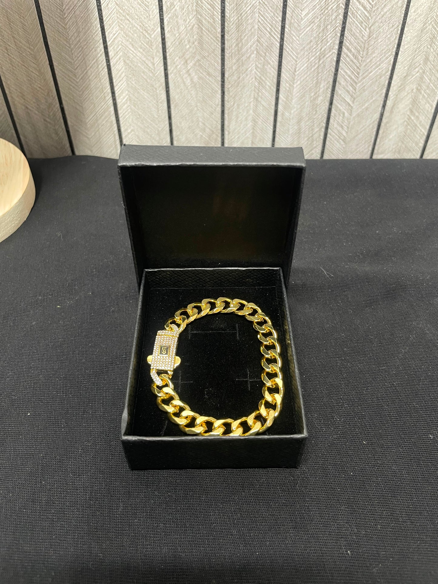 Bratara Cuban Gold