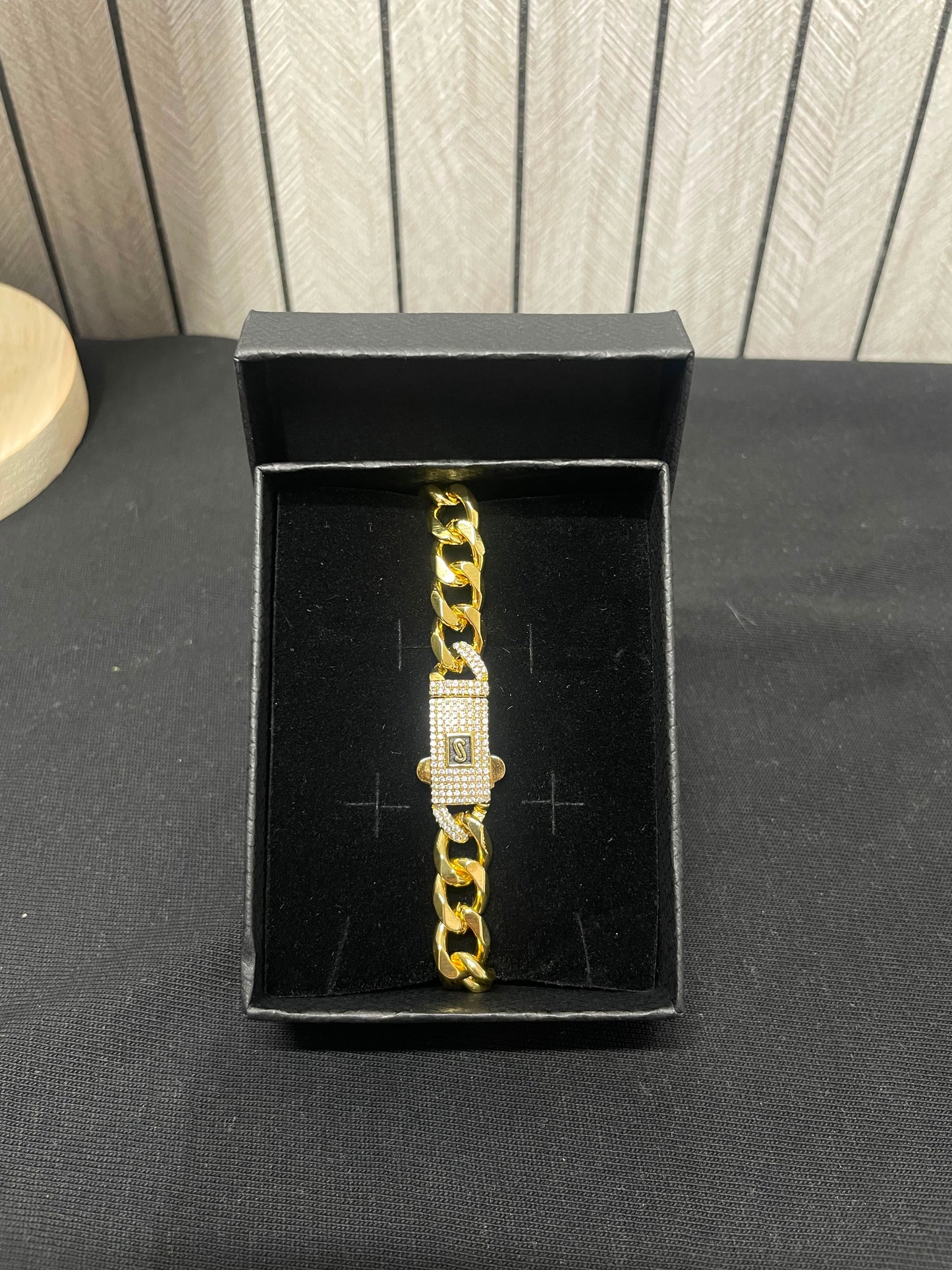 Bratara Cuban Gold