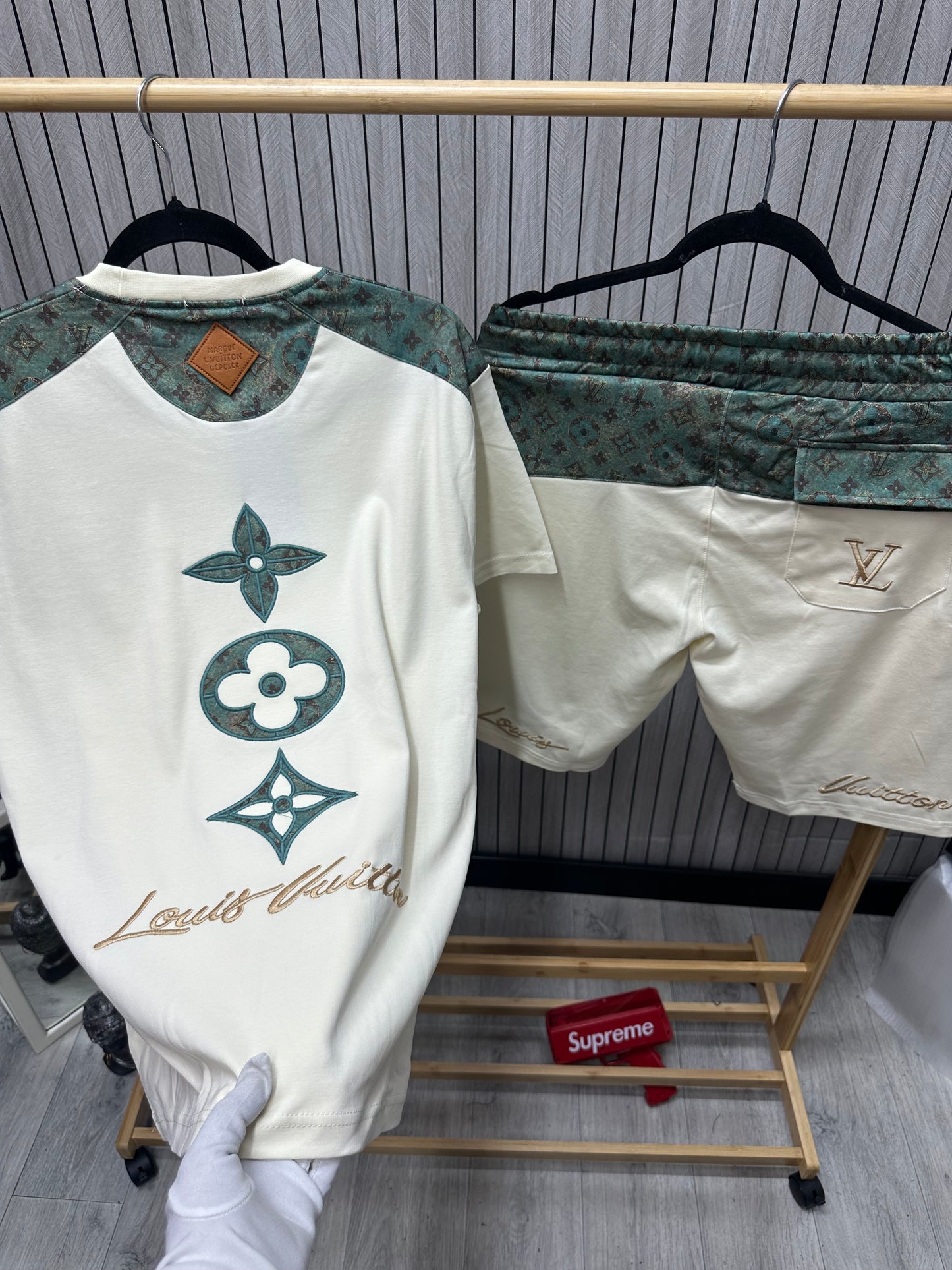 Compleu Barbat Louiso Crem Verde