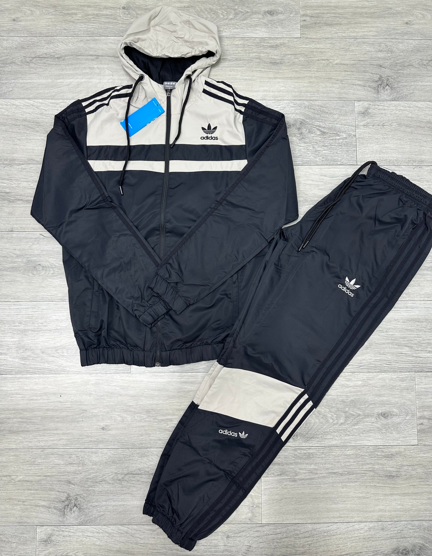 Trening Barbat AIS Negru Crem